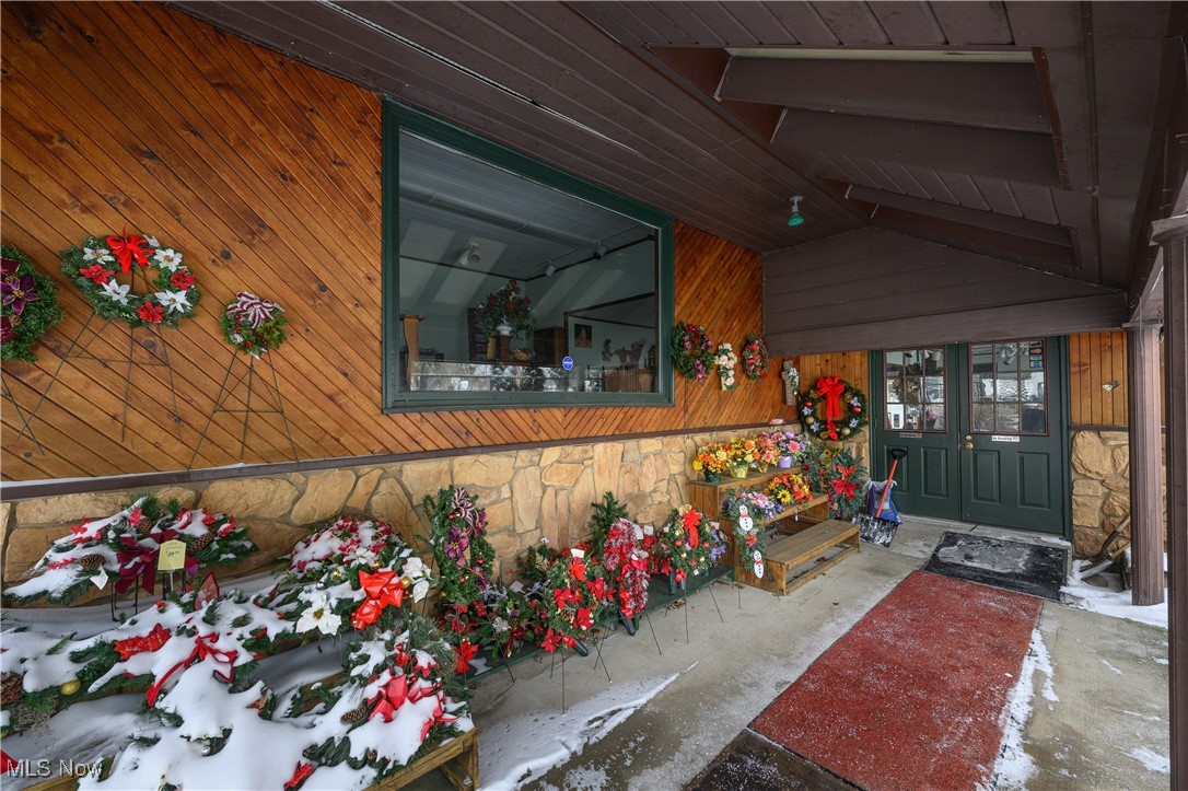 468 W Vine Street