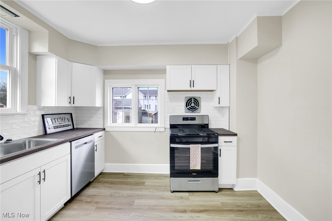 1607 18th Street NE