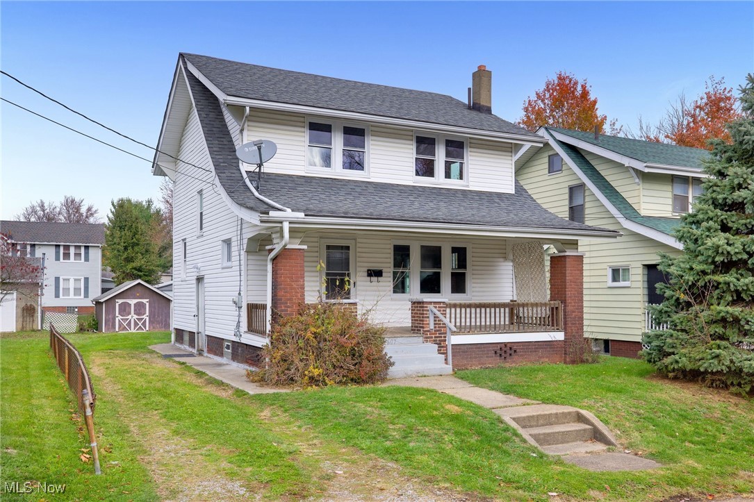 1607 18th Street NE