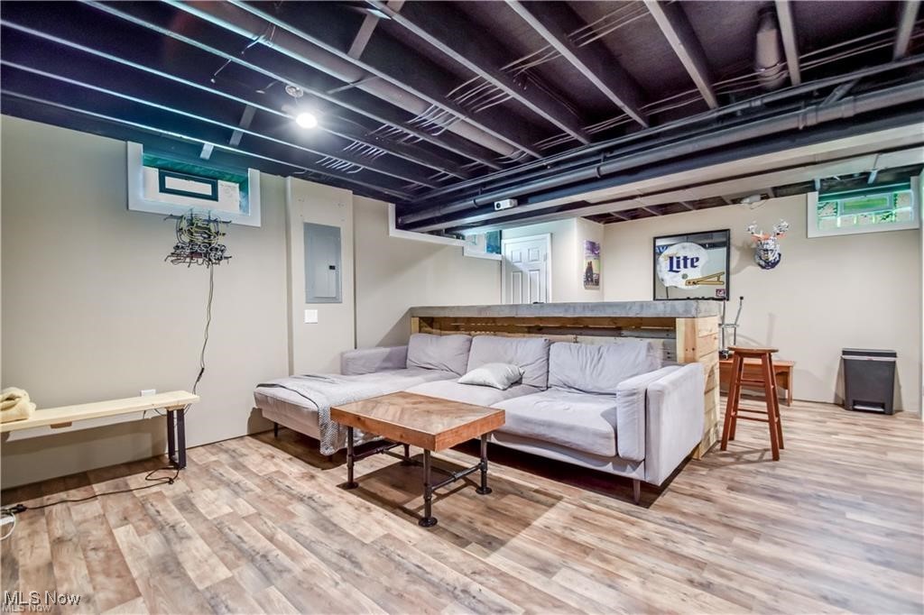 5020 Lakeview Drive