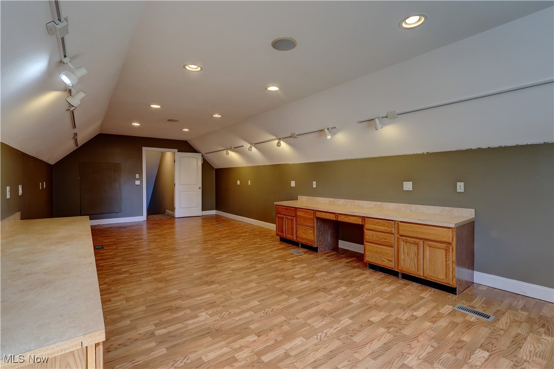 3079 Alexander Road