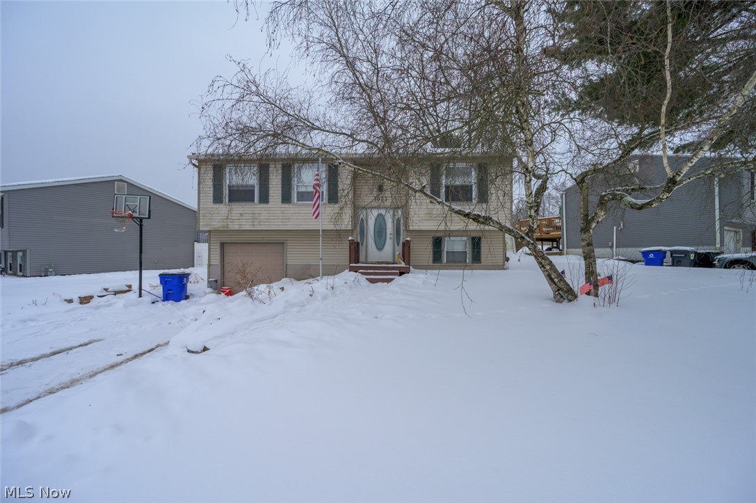 1033 Sunnywood Lane