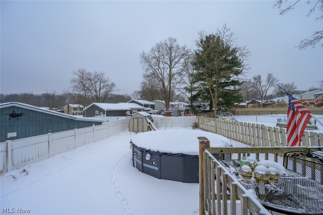 1033 Sunnywood Lane