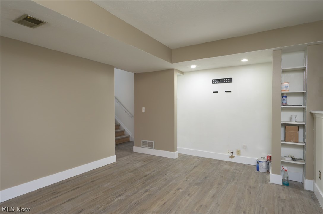 1033 Sunnywood Lane