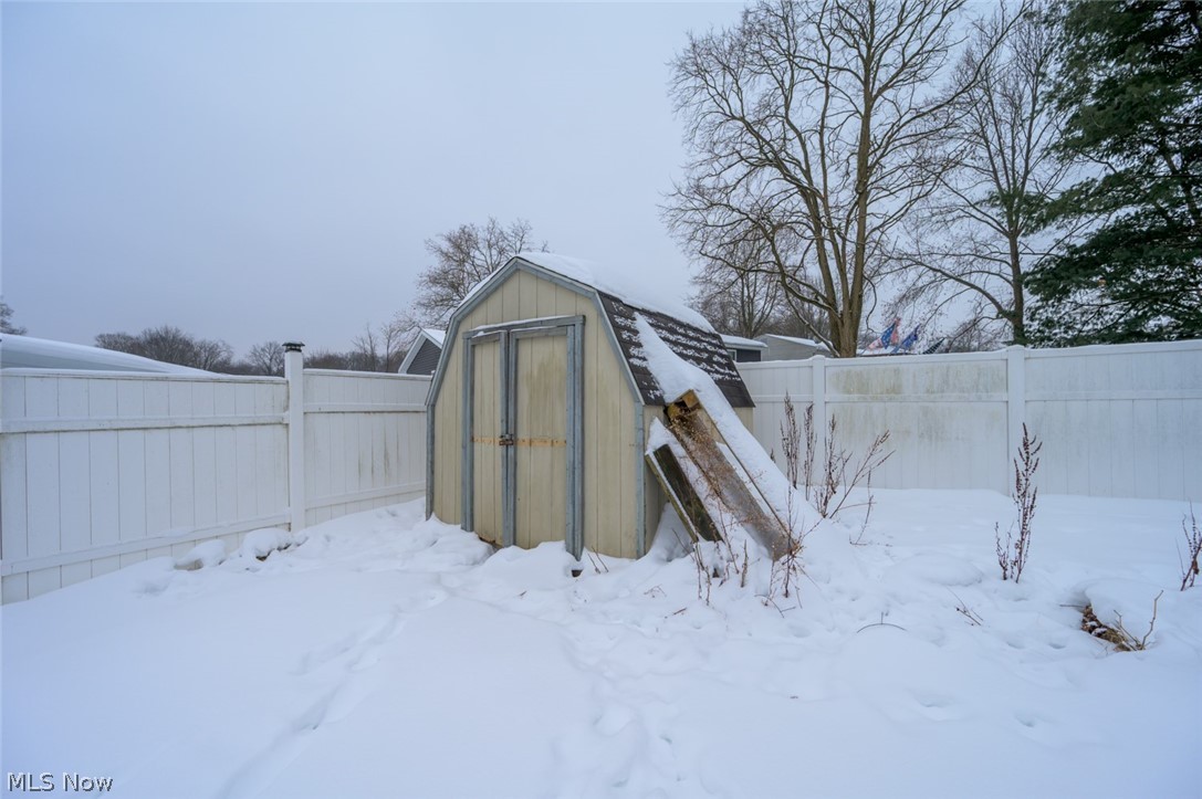 1033 Sunnywood Lane