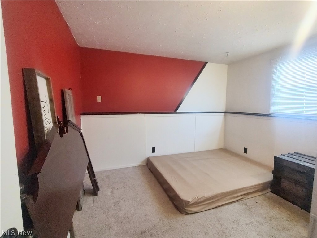 1033 Sunnywood Lane