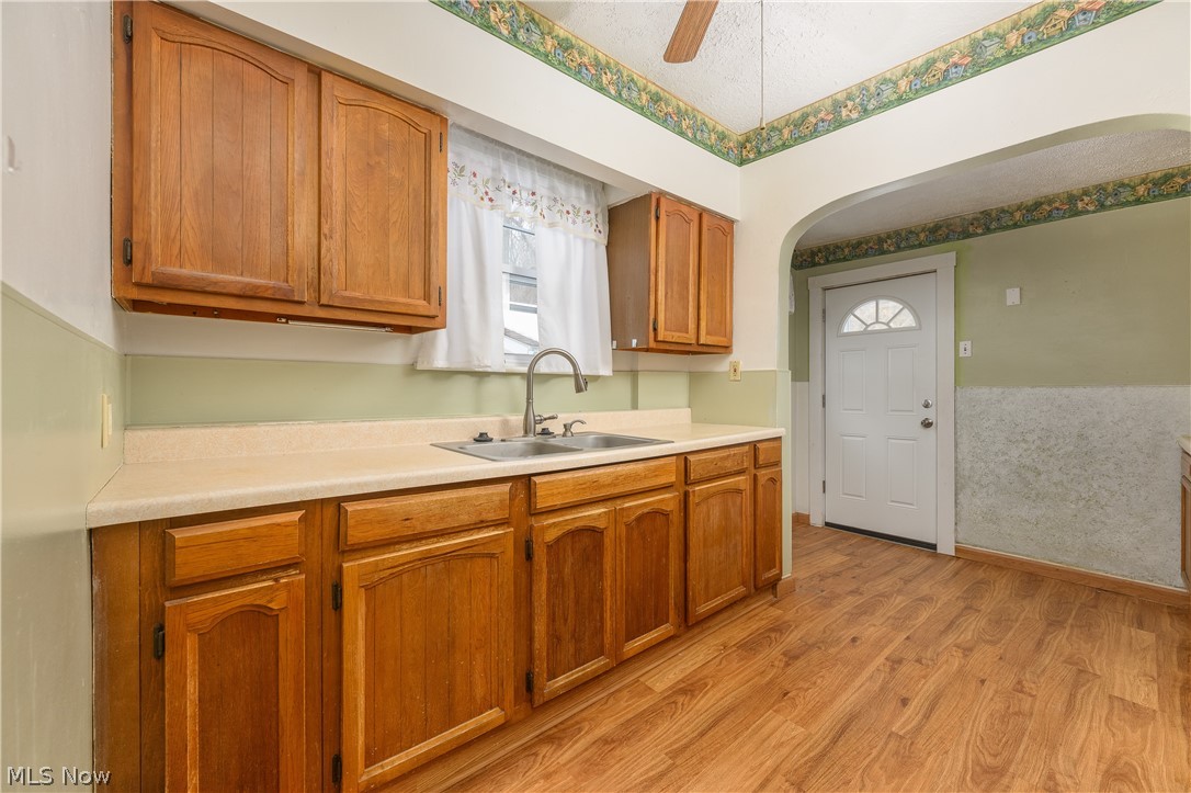 603 Indian Trail