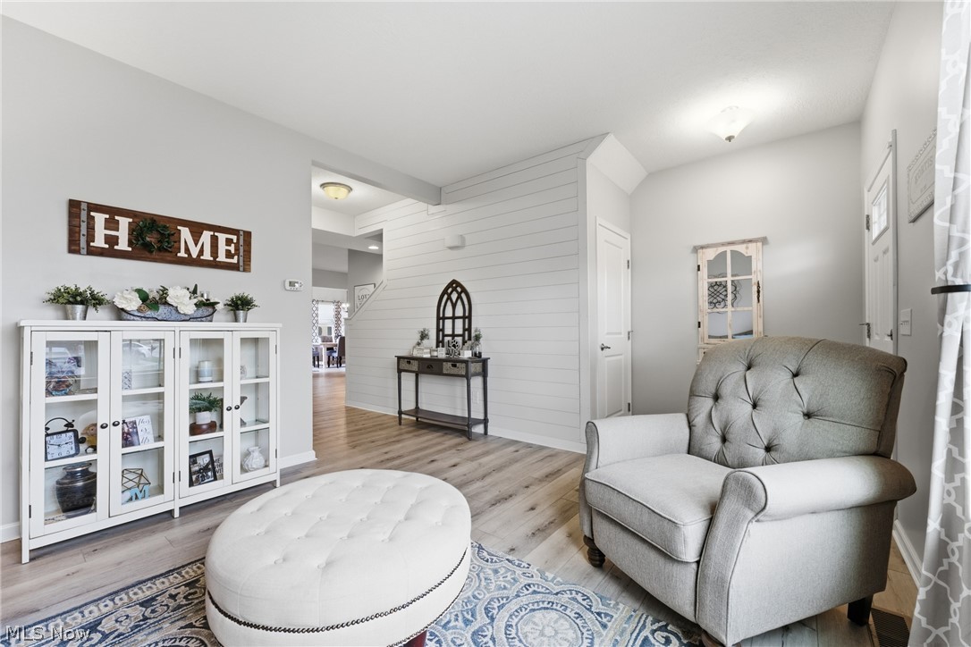 7119 Gauntlet Street SW