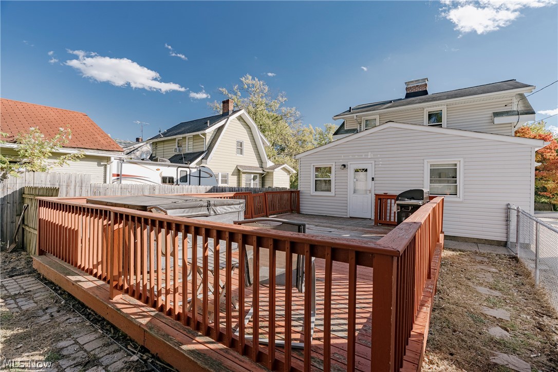 2679 N Bender Avenue