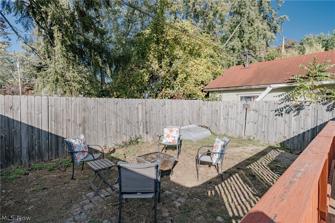 2679 N Bender Avenue