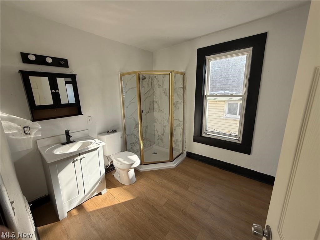 2113 W 104th Street
