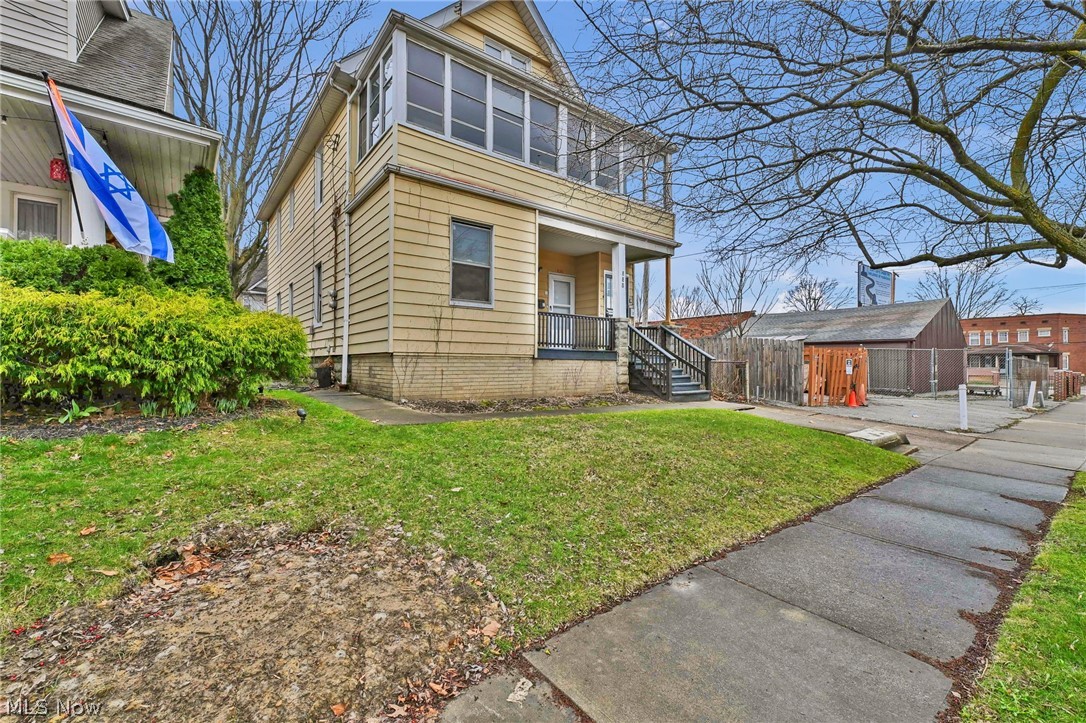 880 Stevenson Road