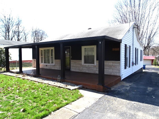 1010 Crestline Drive