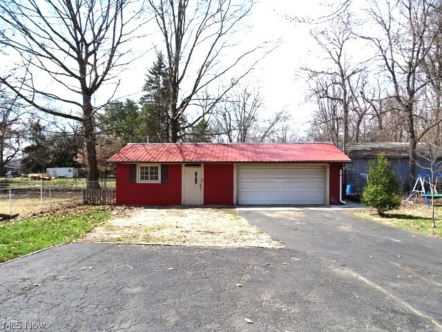 1010 Crestline Drive