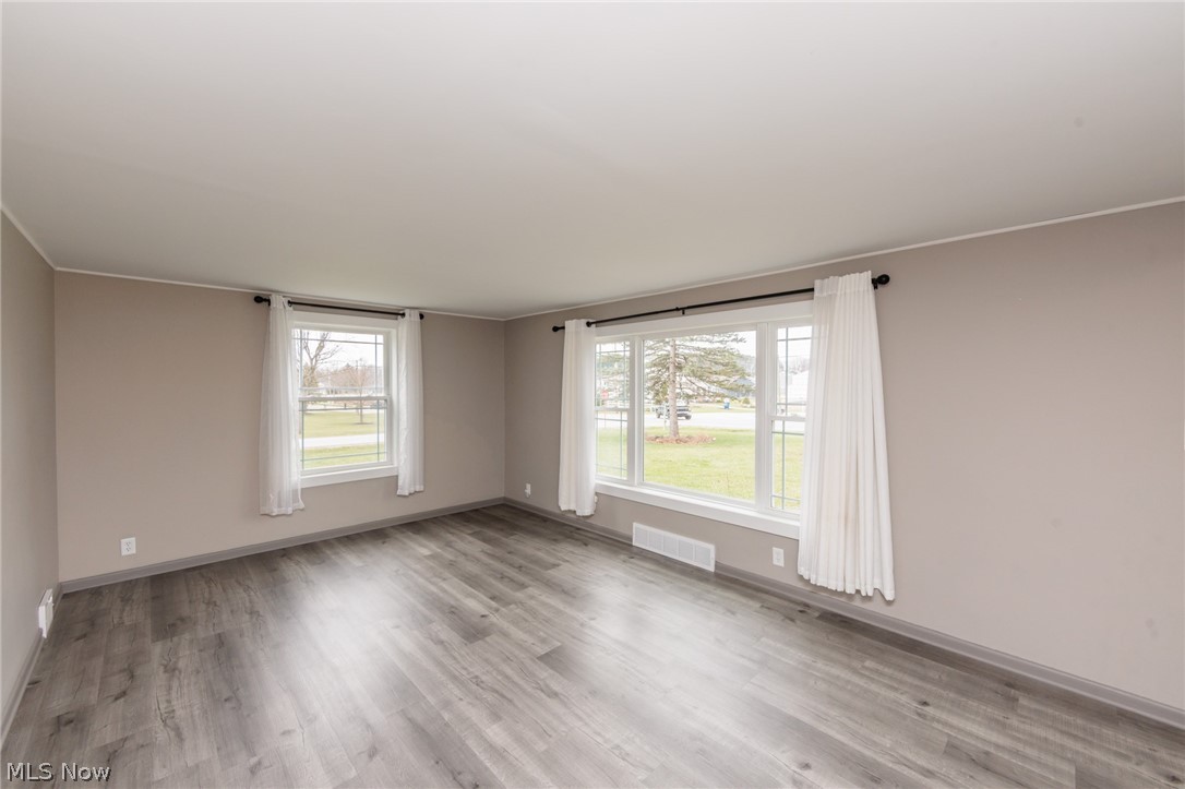 9985 Mount Eaton Road