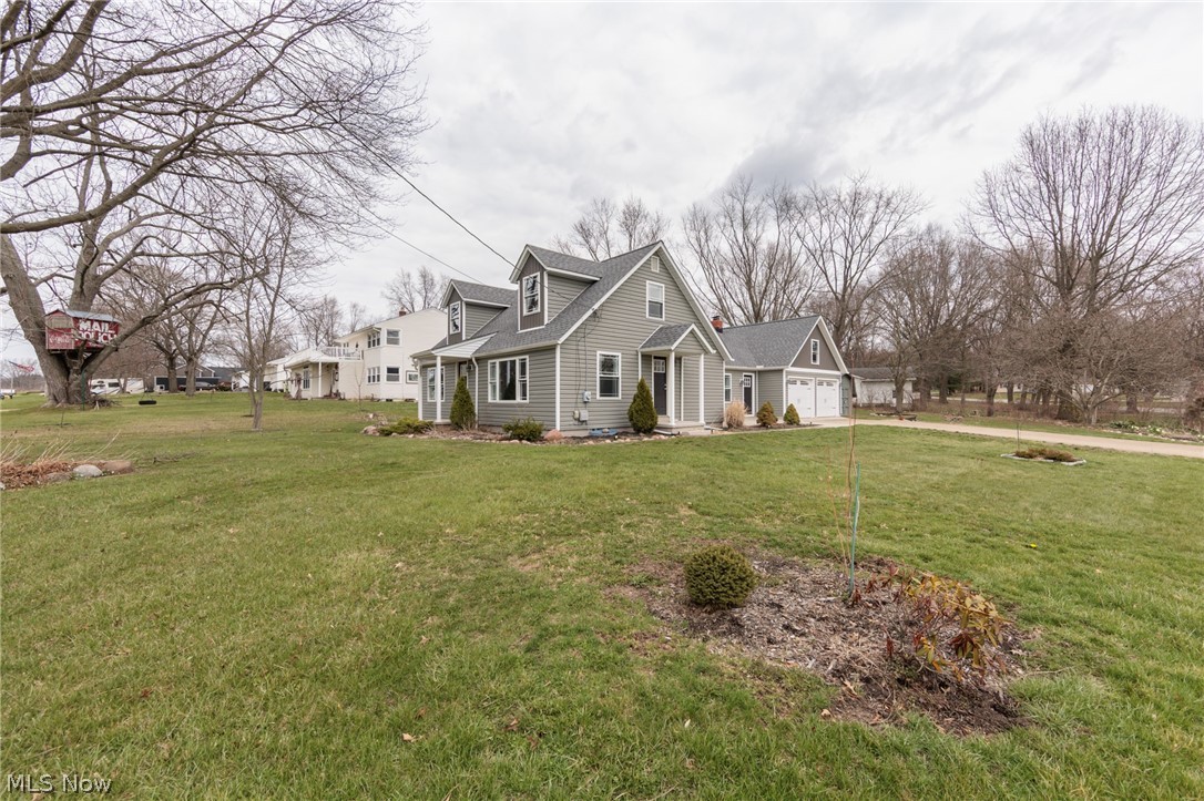 9985 Mount Eaton Road
