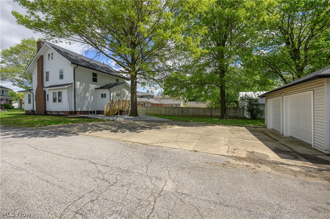 407 W Main Street