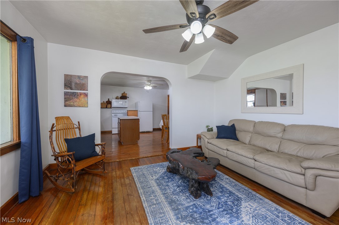 10850 Angling Road