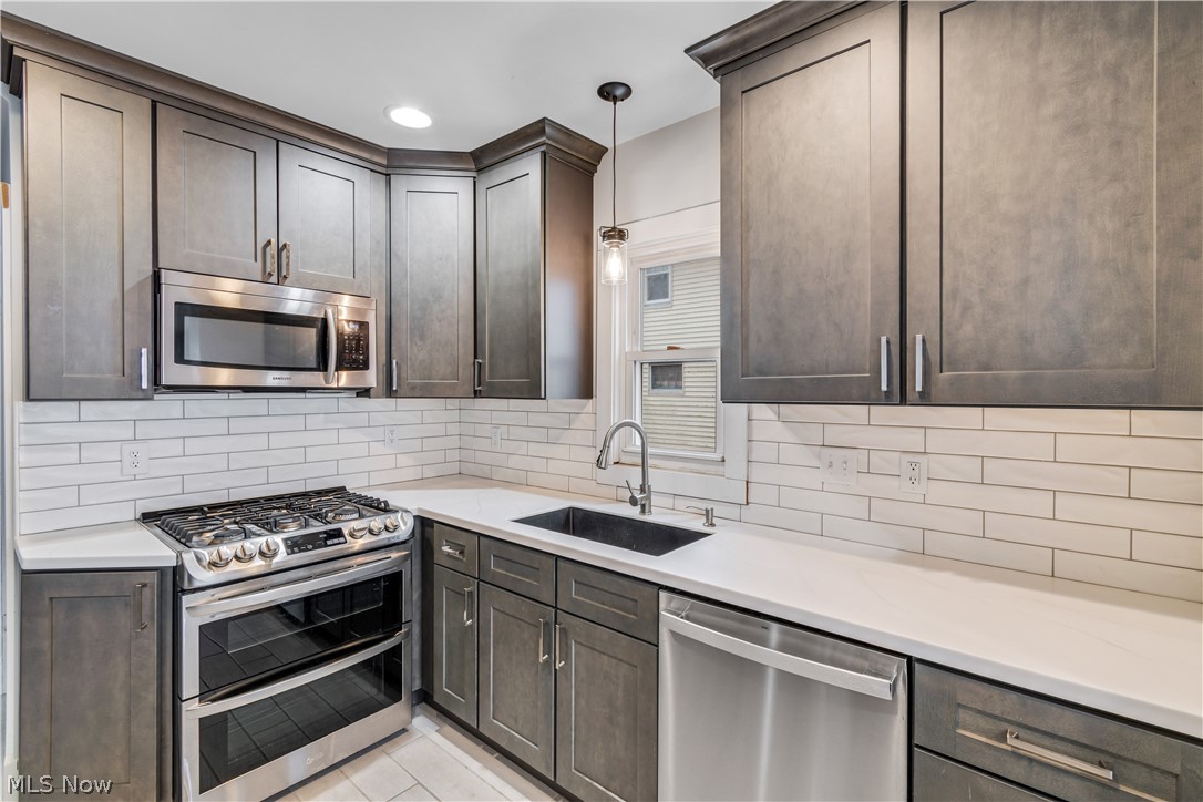 30 20th Street SW