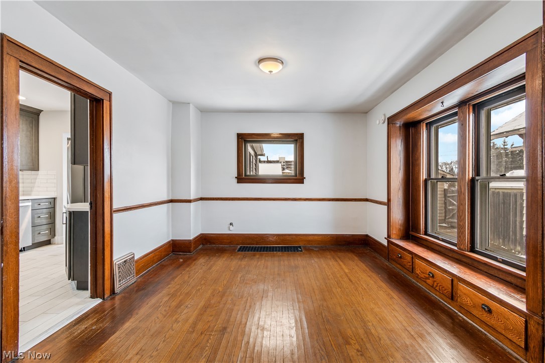 30 20th Street SW