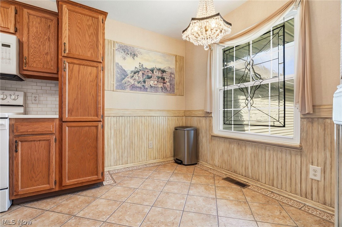3198 Mariners Island Drive NW