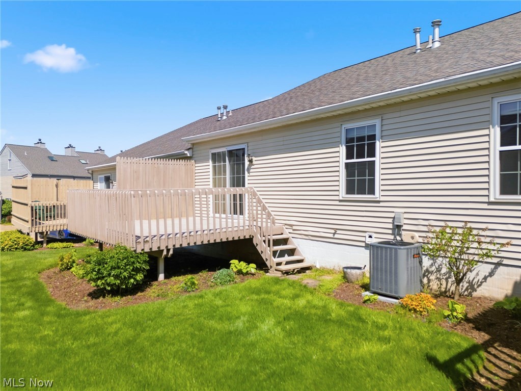 3198 Mariners Island Drive NW