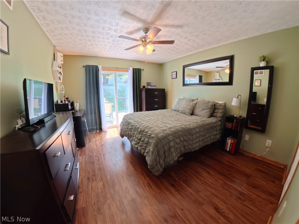 3160 Pondview Drive
