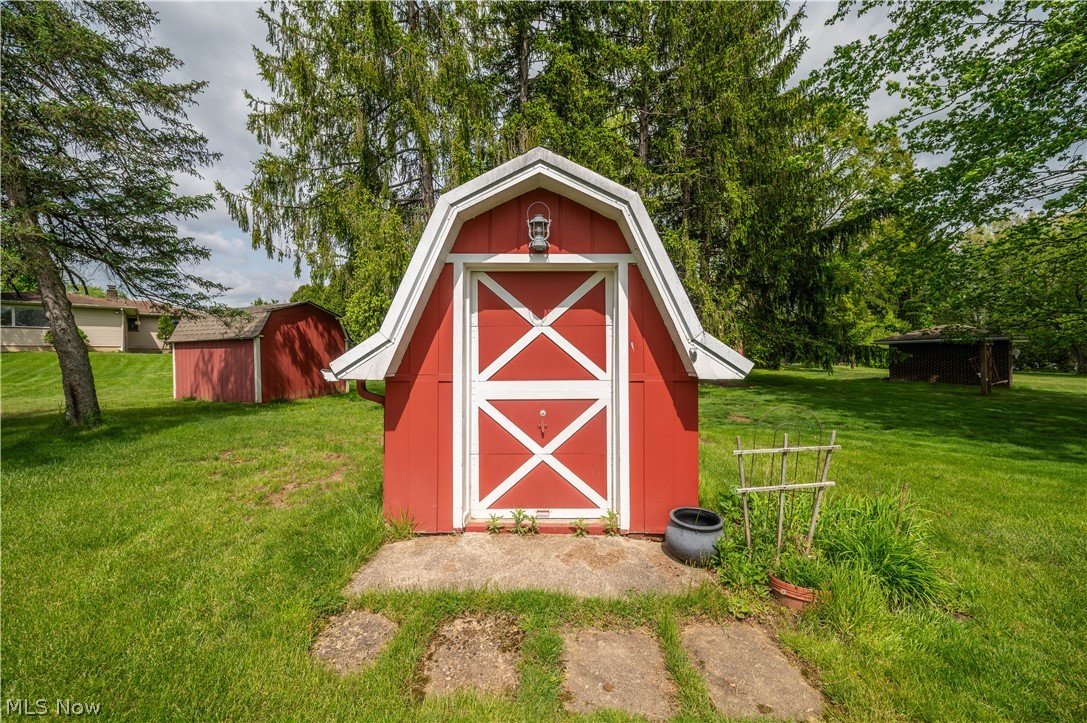 1498 Brantford Drive