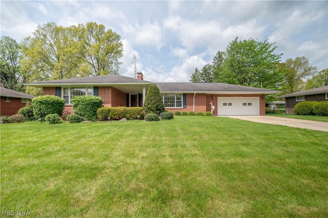 1498 Brantford Drive