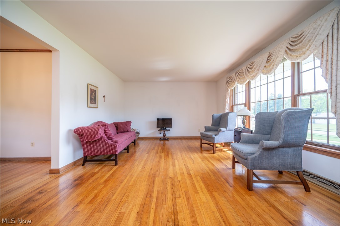 1498 Brantford Drive
