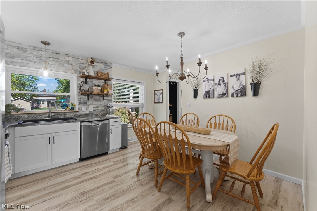 171 27th Street SE