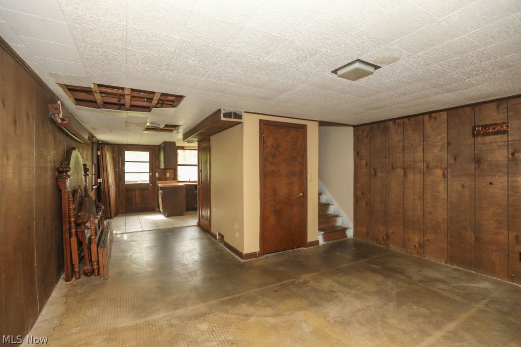 6425 Wall Street
