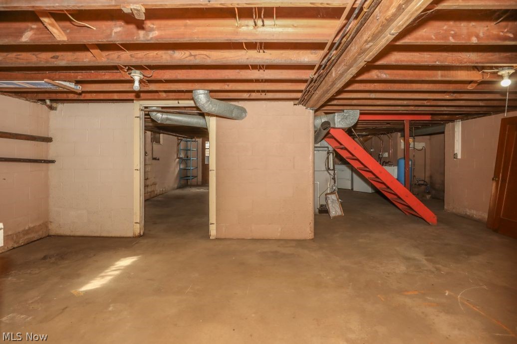 6425 Wall Street