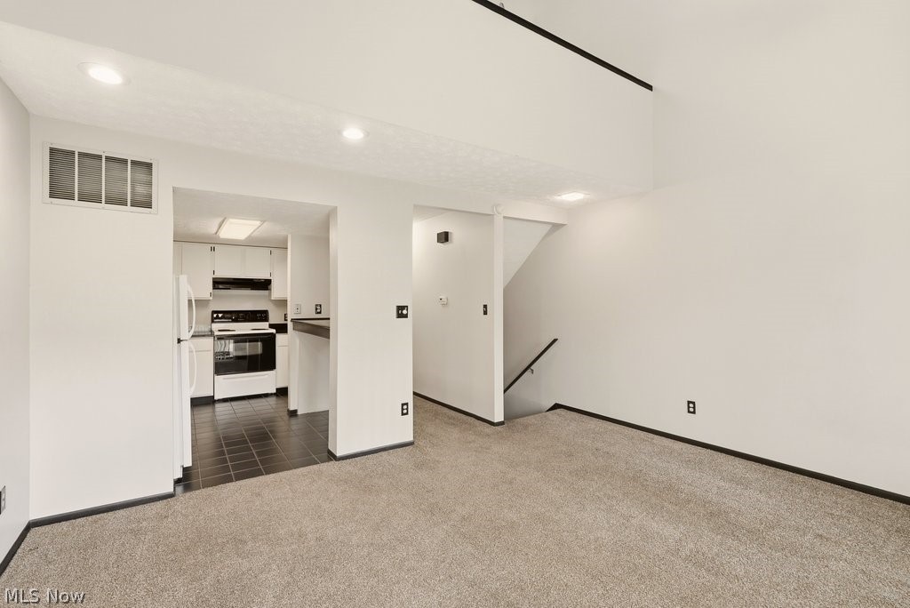 614 James Avenue 6A