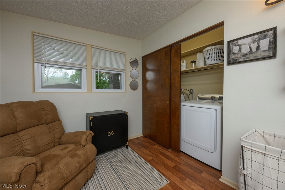 324 Lynn Circle NW