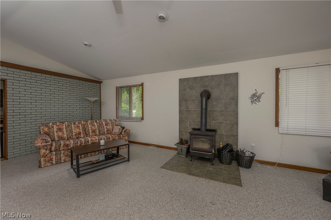 2677 Summit Road