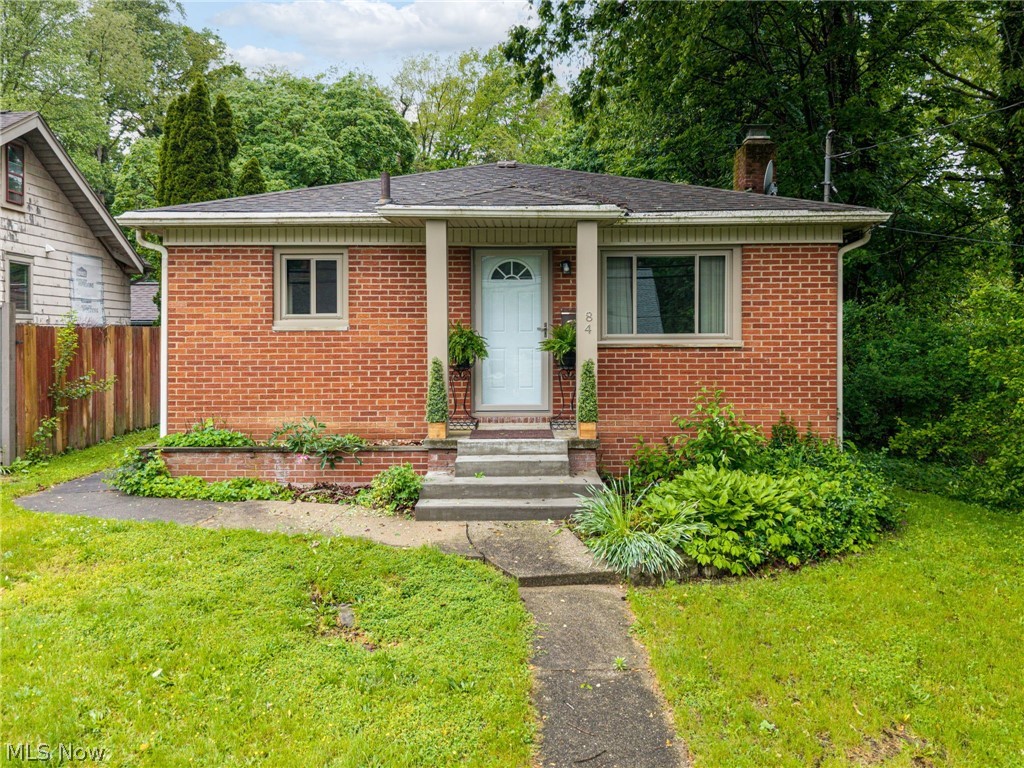 84 Pfeiffer Avenue