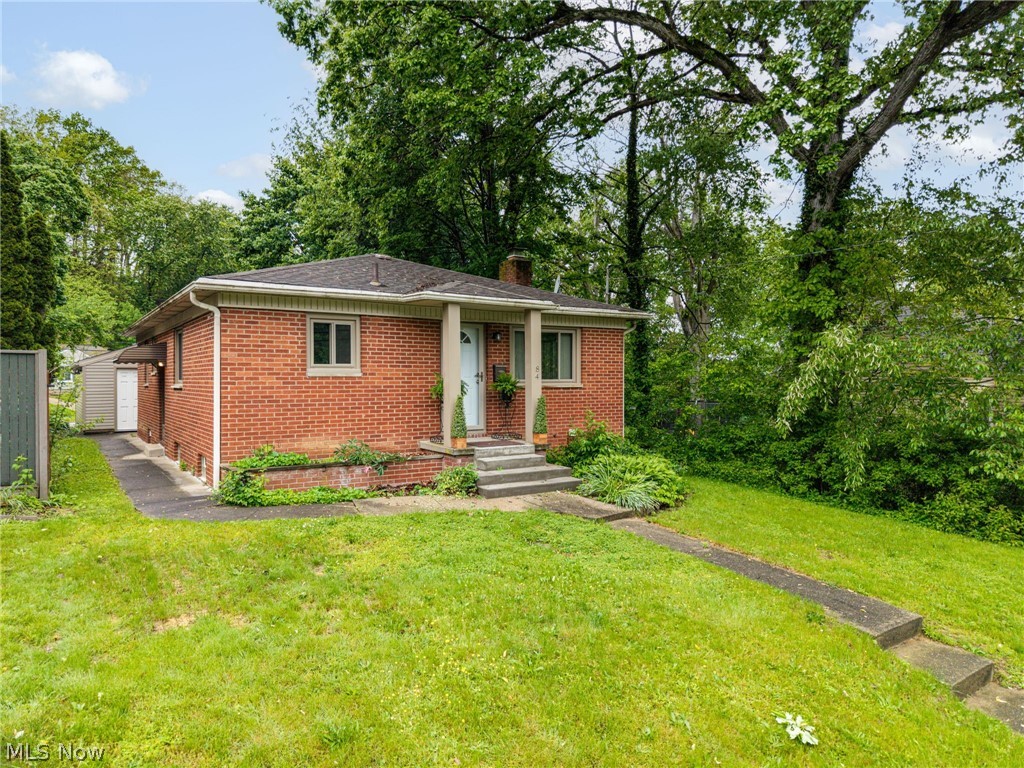 84 Pfeiffer Avenue
