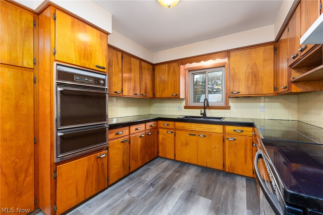 84 Pfeiffer Avenue