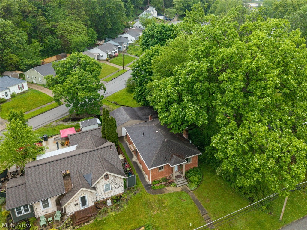 84 Pfeiffer Avenue