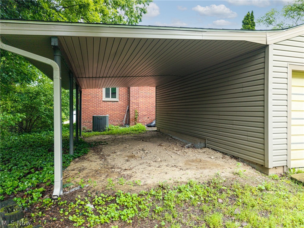 84 Pfeiffer Avenue