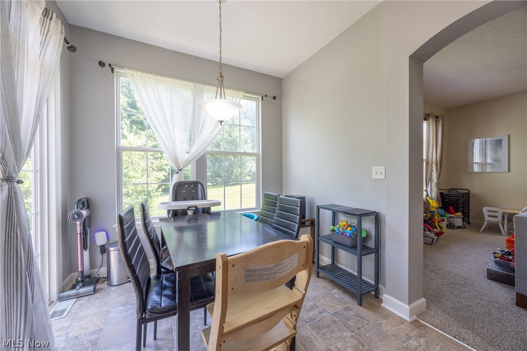 8856 Oakbrook Circle