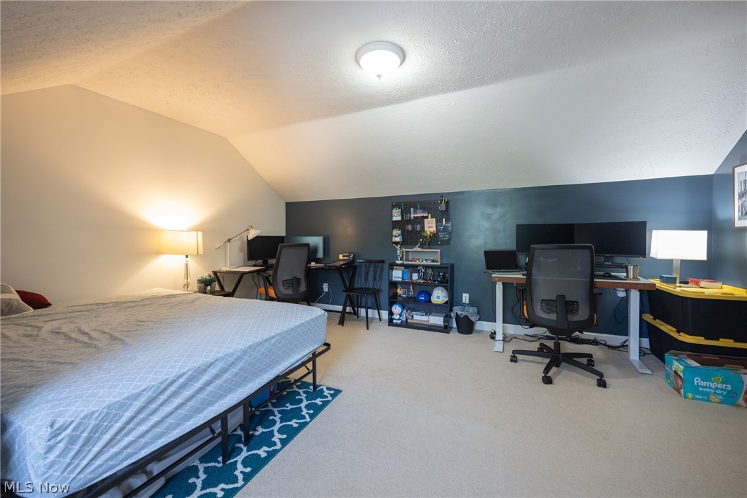 8856 Oakbrook Circle