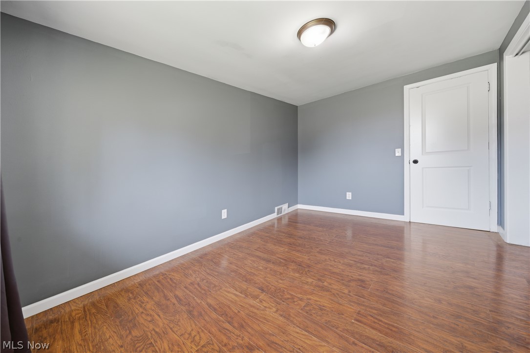 3825 34th Street NE