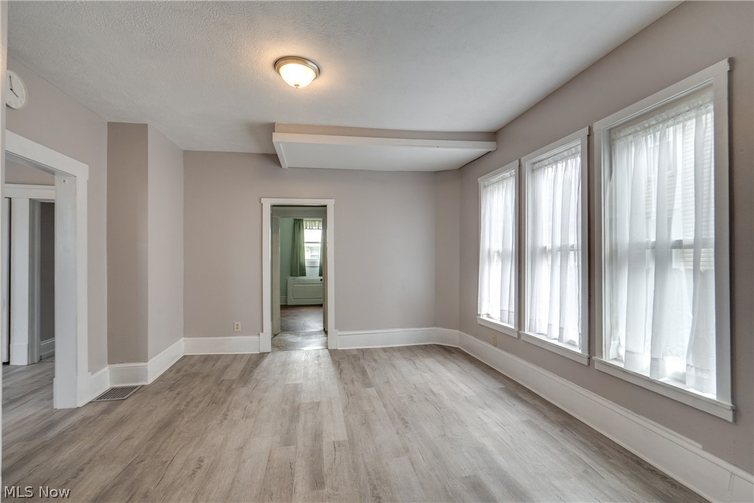 1103 Greenfield Avenue SW