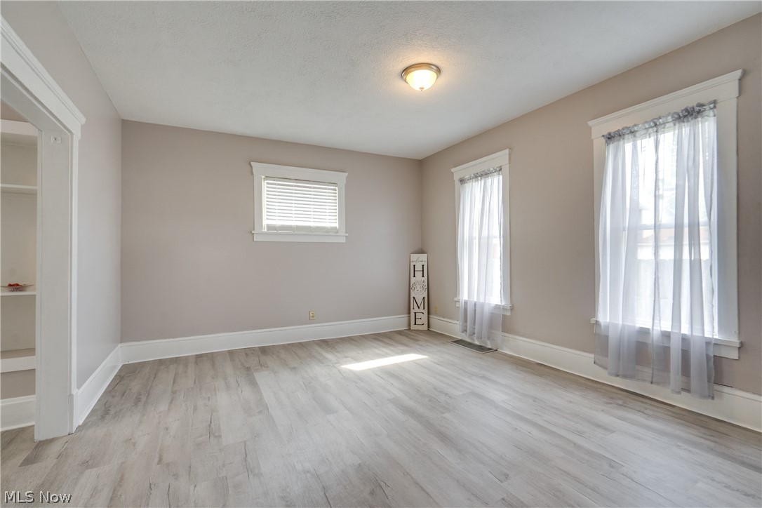 1103 Greenfield Avenue SW
