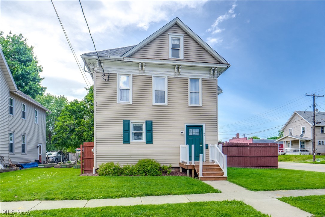 1103 Greenfield Avenue SW