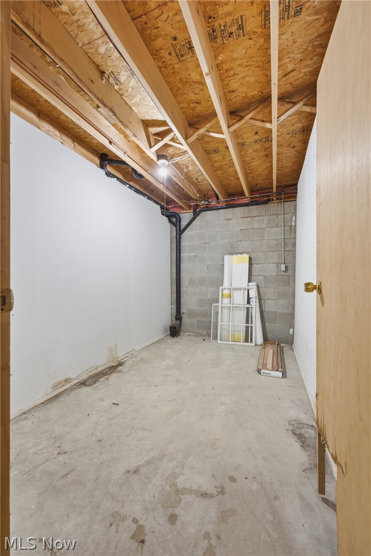 1094 Stratford Street