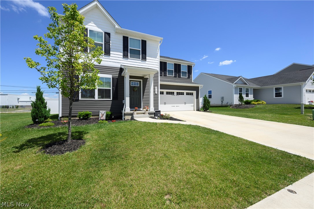 2741 Bishop Oval