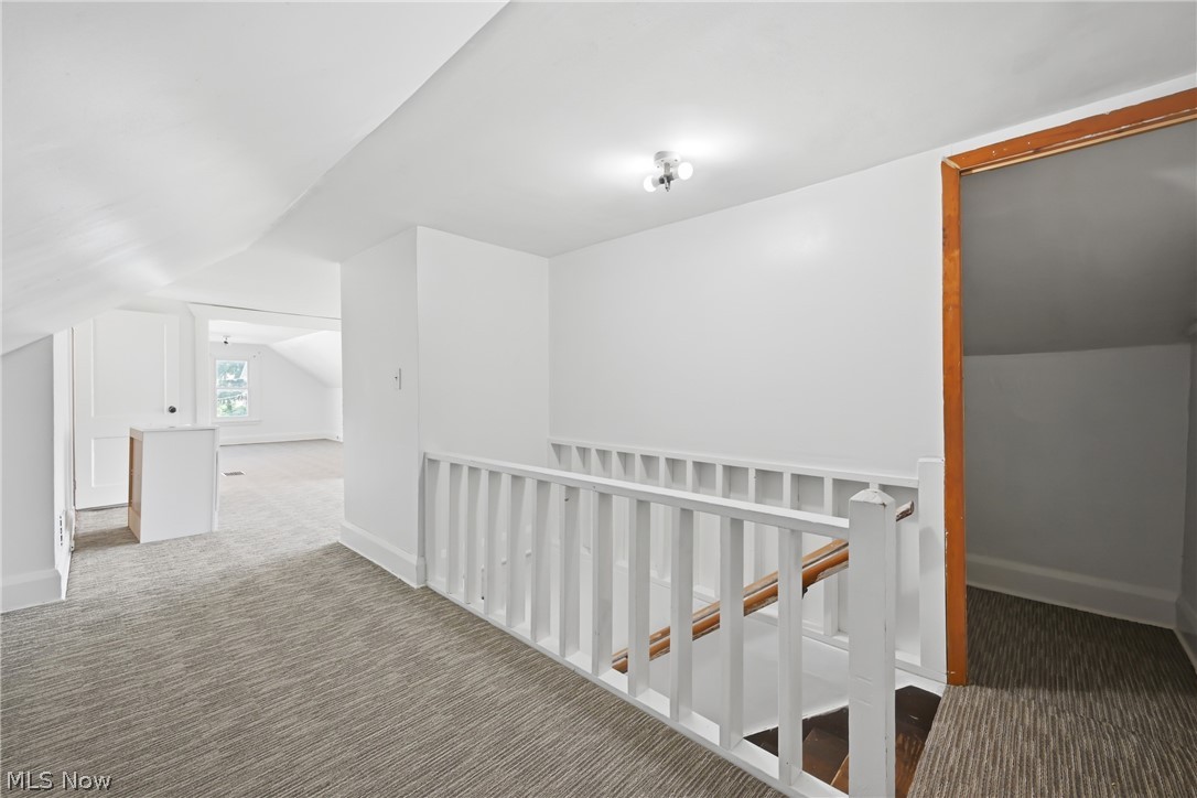 727 W Laclede Avenue